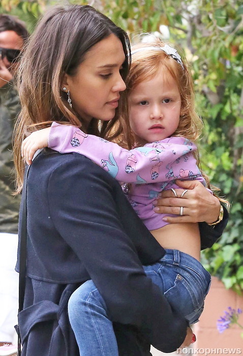 Джессика Альба с дочерью Хэвен в Санта-Монике