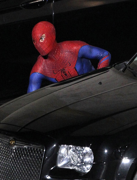 Эндрю Гарфилд на съемках фильма "Человек-паук 4"