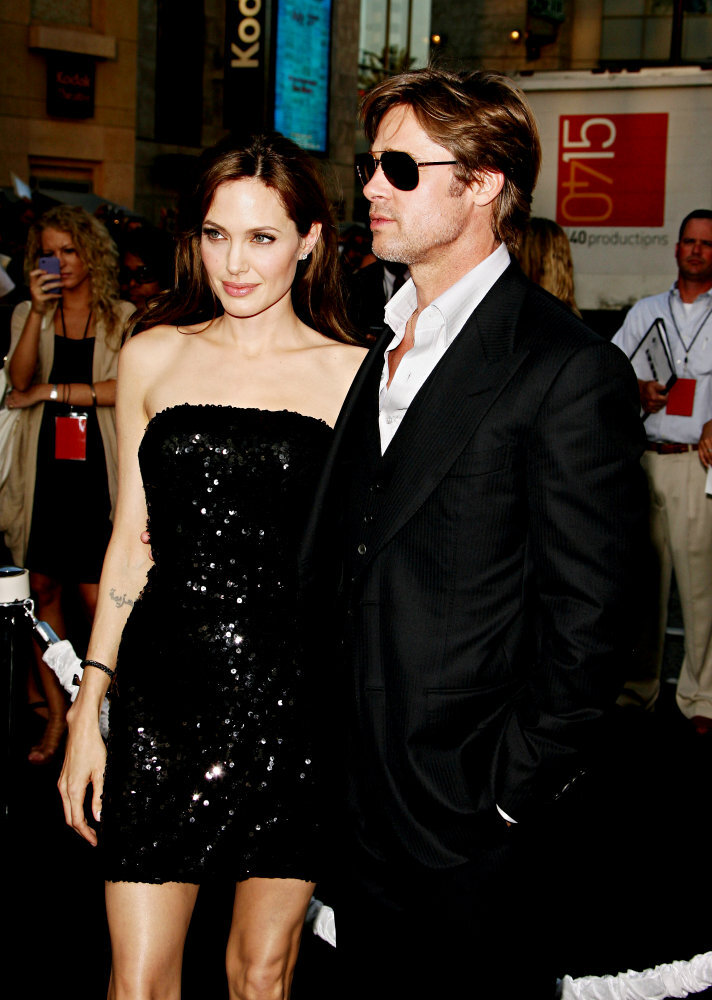 Анджелина Джоли: я люблю Брэда, потому что он настоящий мужчина