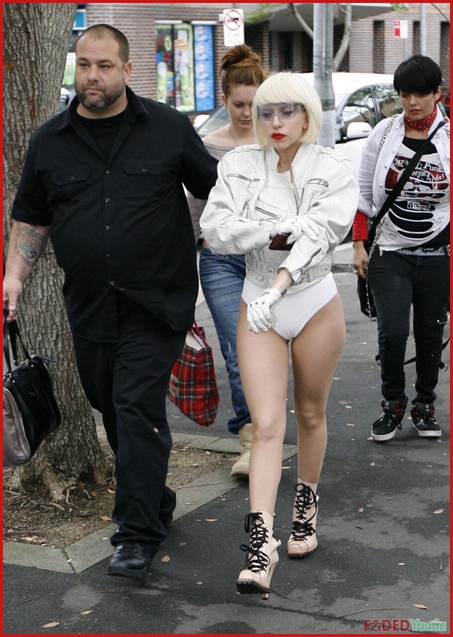 Lady Gaga в Москве приняли за проститутку?