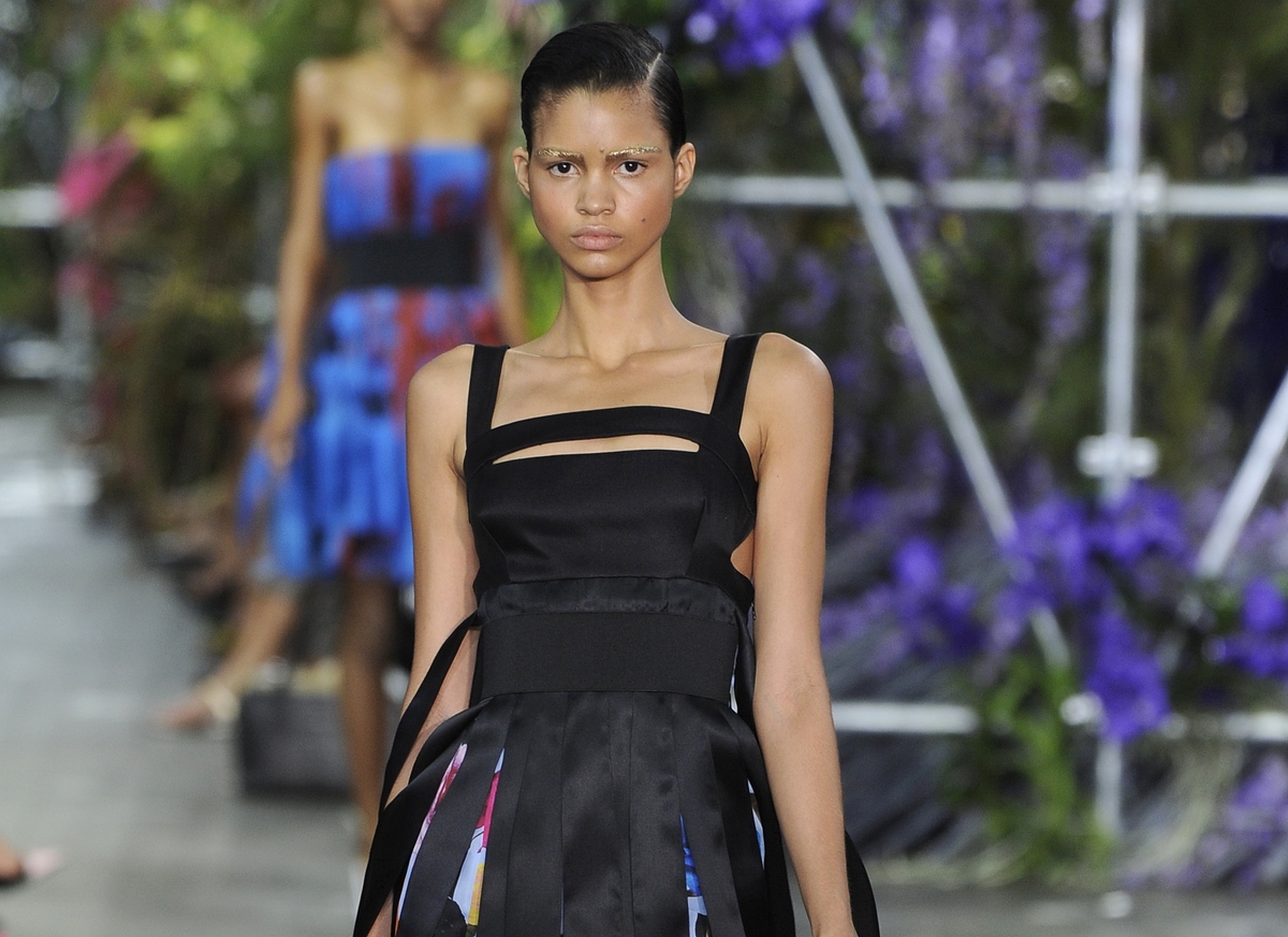 Модный показ новой коллекции Christian Dior. Весна / лето 2014