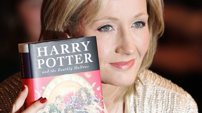 Автор «Гарри Поттера» Джоан Роулинг напишет новую книгу для детей