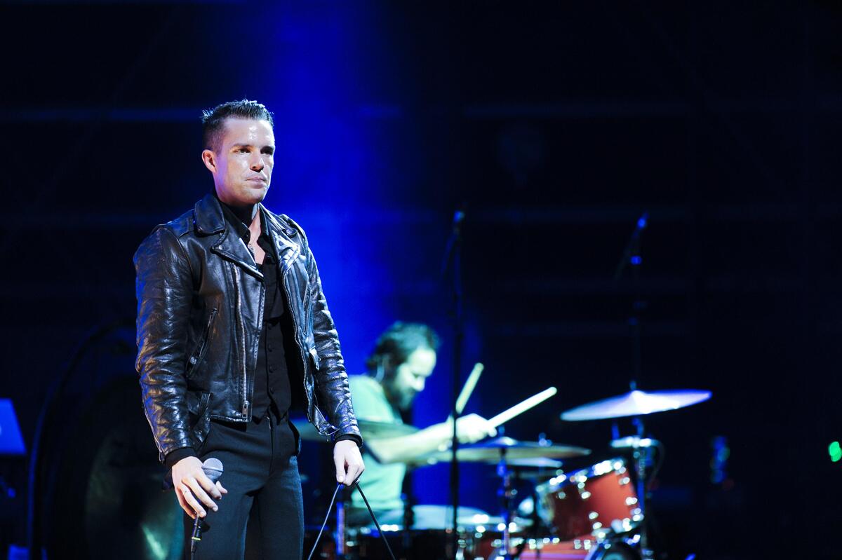 Солист группы The Killers не смог закончить концерт