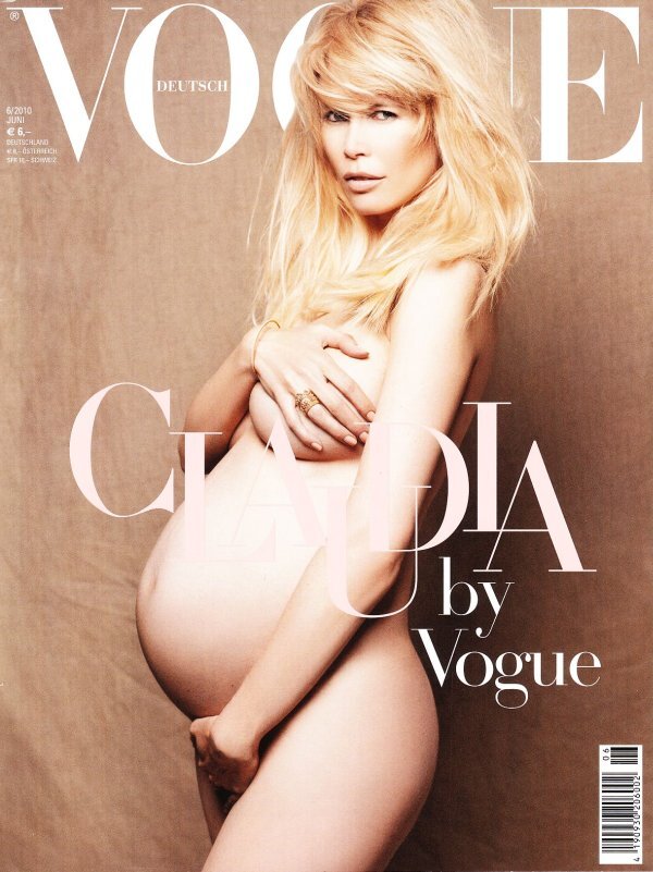 Клаудия Шиффер беременная и обнаженная на обложке Vogue