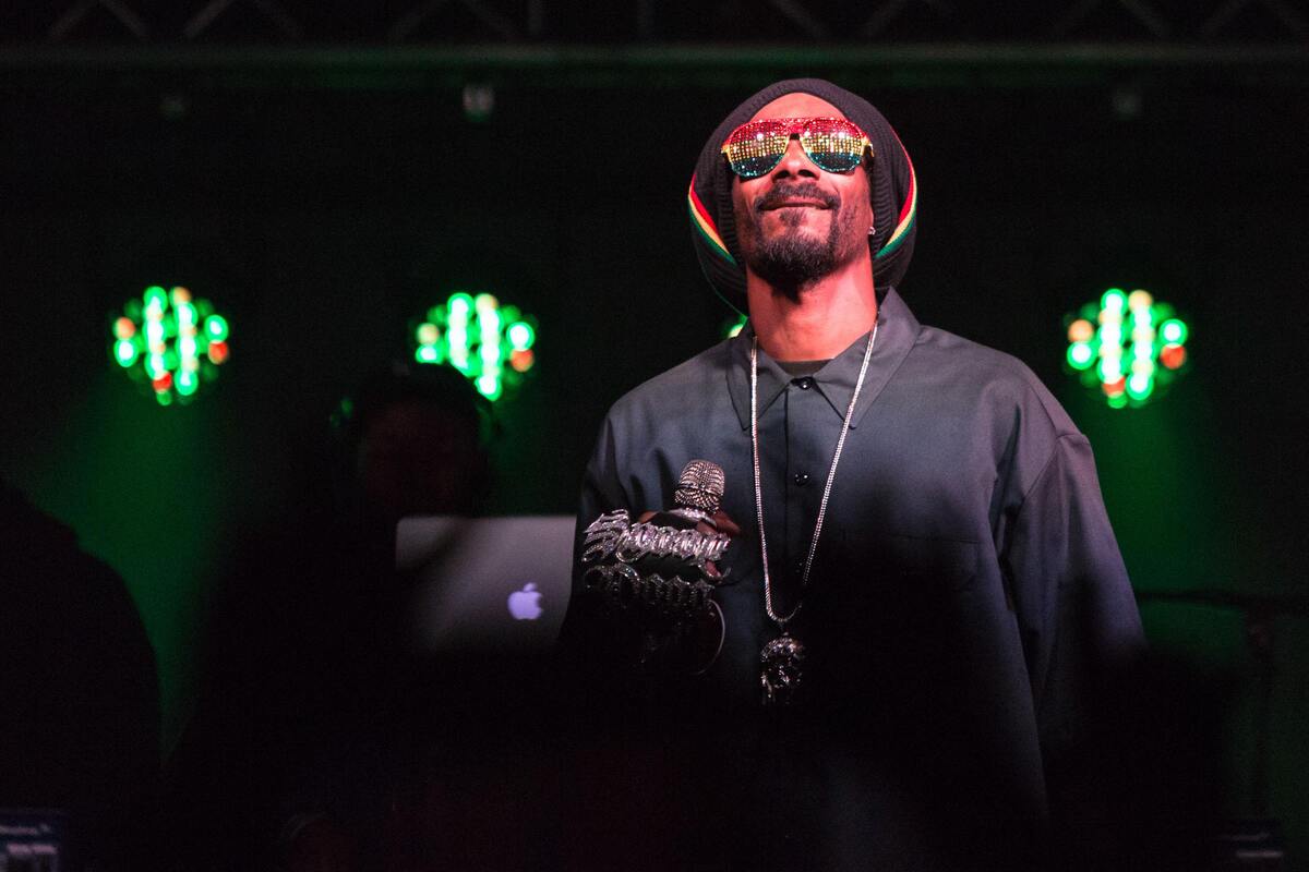 Snoop Lion: "Санта-Клаус никогда не приходит в гетто"