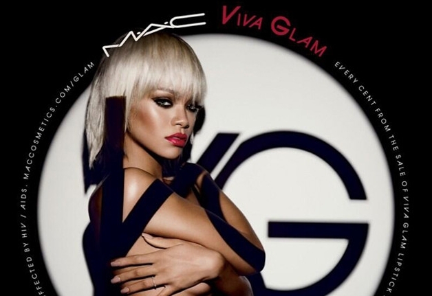 Рианна в рекламе MAC Viva Glam