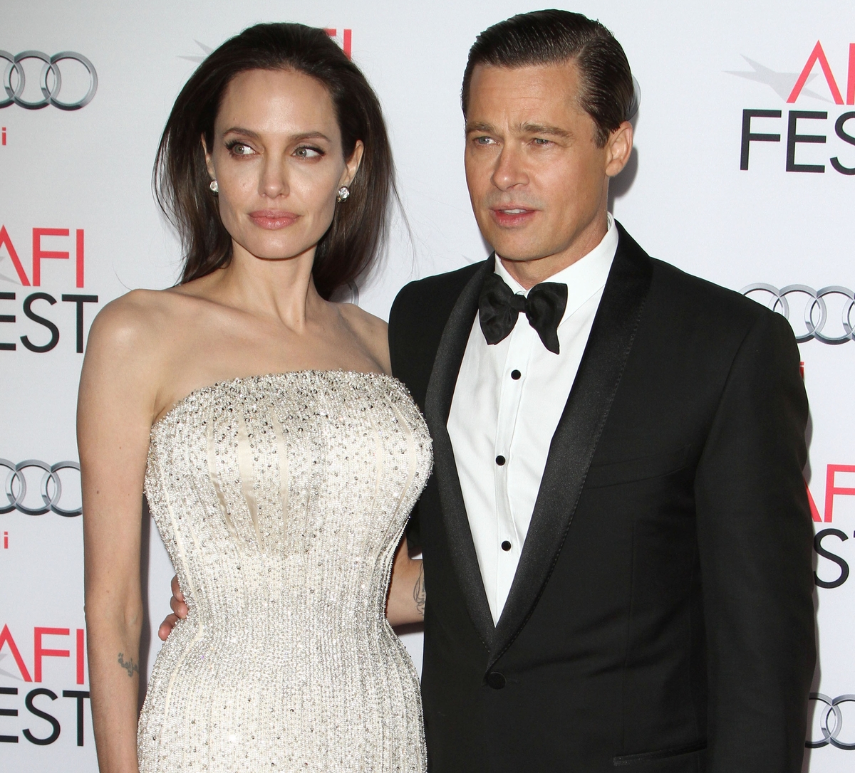 Анджелина Джоли рассказала о трудностях в браке с Брэдом Питтом