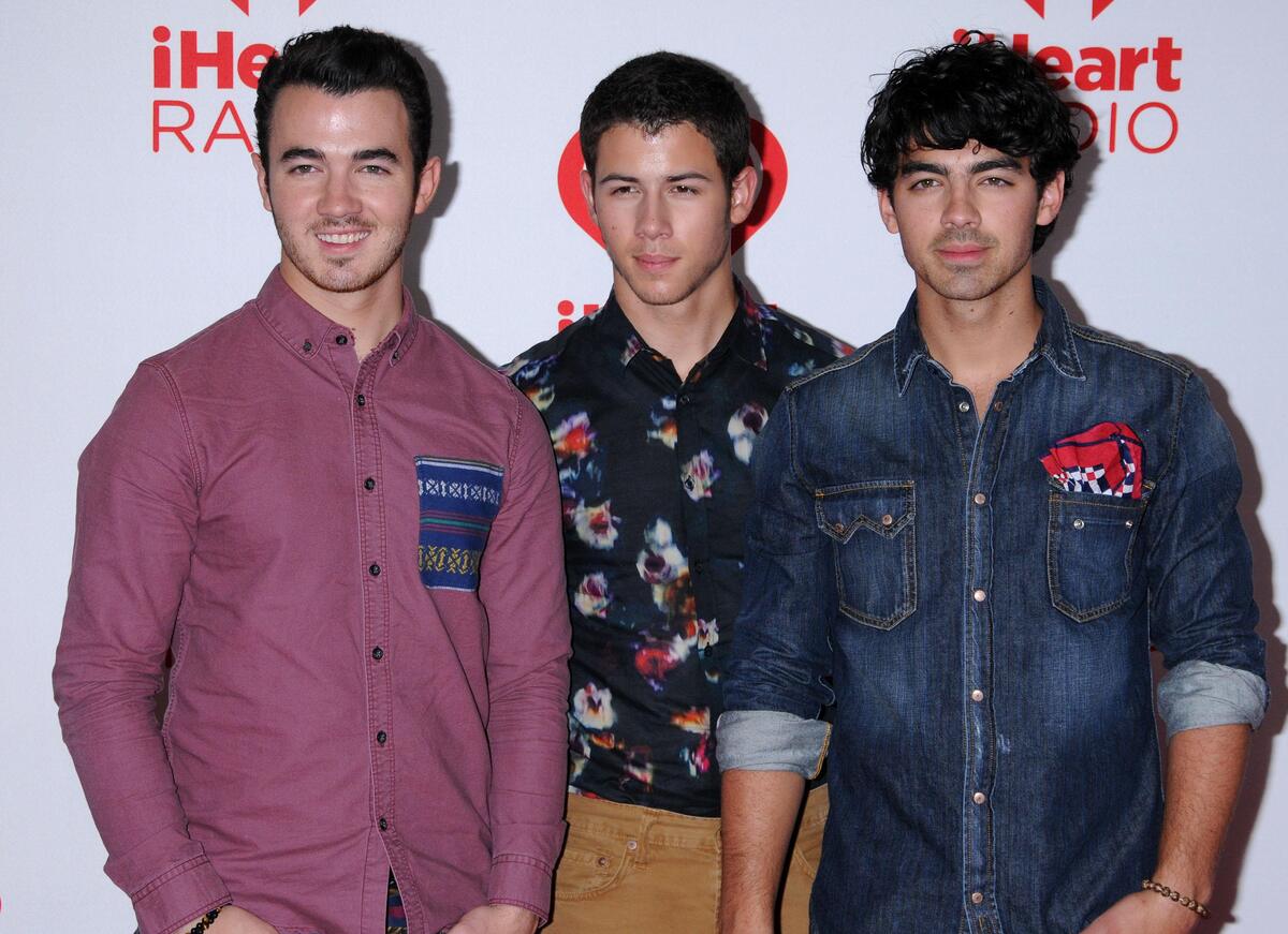Jonas Brothers подтвердили, что их песня о Майли Сайрус