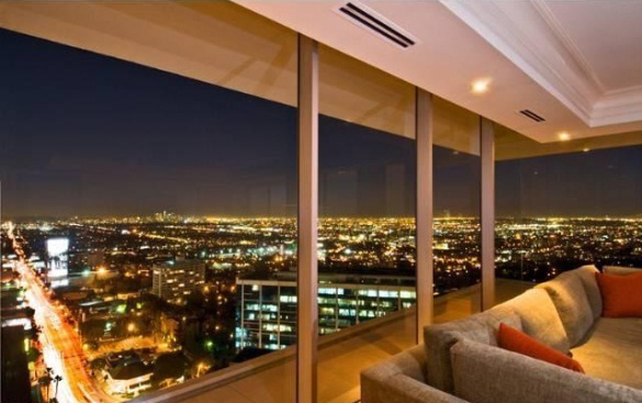 Мэттью Перри купил квартиру в Лос-Анджелесе за 2,95 миллионов долларов