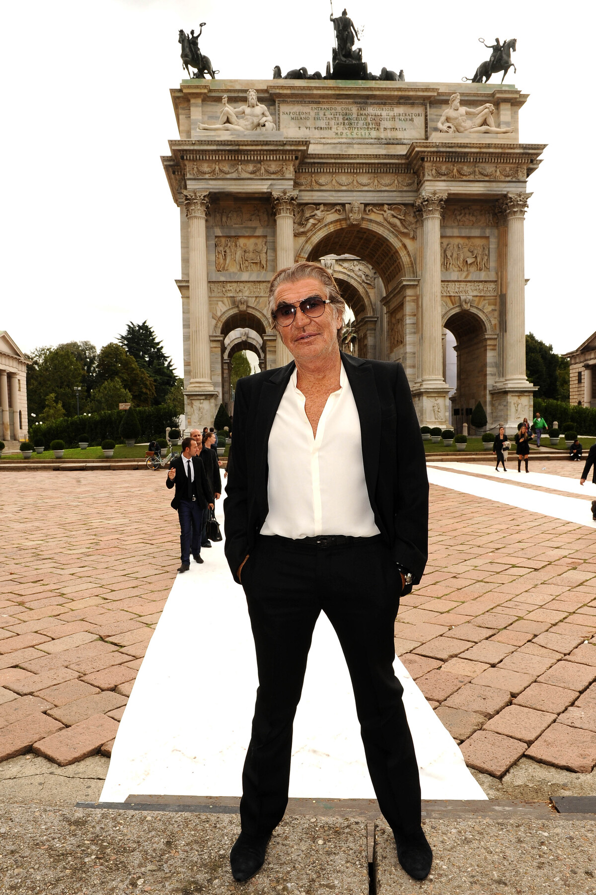 Показ Roberto Cavalli на неделе моды в Милане
