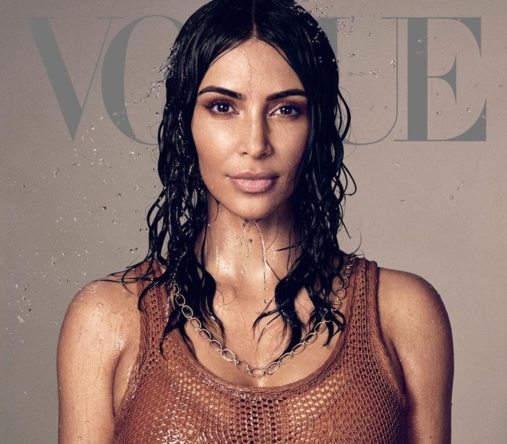 Ким Кардашьян рассказала, что планирует стать адвокатом в новом выпуске Vogue