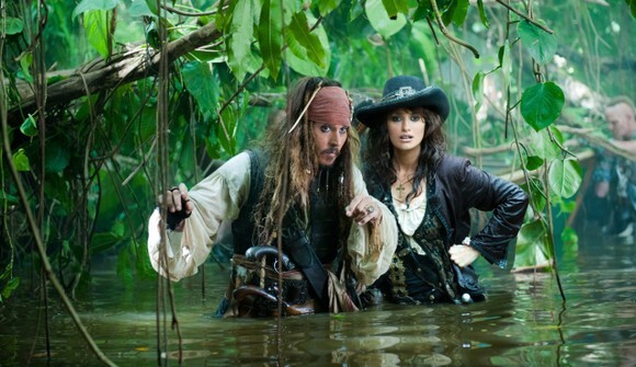 "Пираты Карибского моря 4" стал фильмом-миллиардером