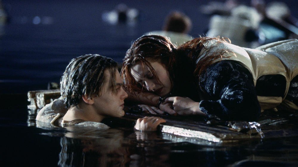 Джеймс Кэмерон рассказал, почему Леонардо ДиКаприо пришлось умереть в "Титанике"