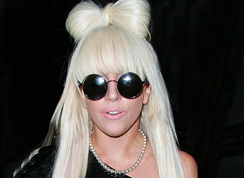 MTV наказали за нецензурную брань Lady GaGa в эфире
