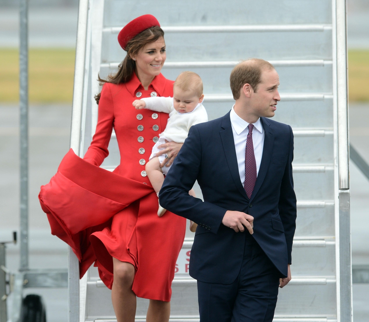 Кейт Миддлтон и принц Уильям призывают бойкотировать несанкционированные фотографии принца Джорджа