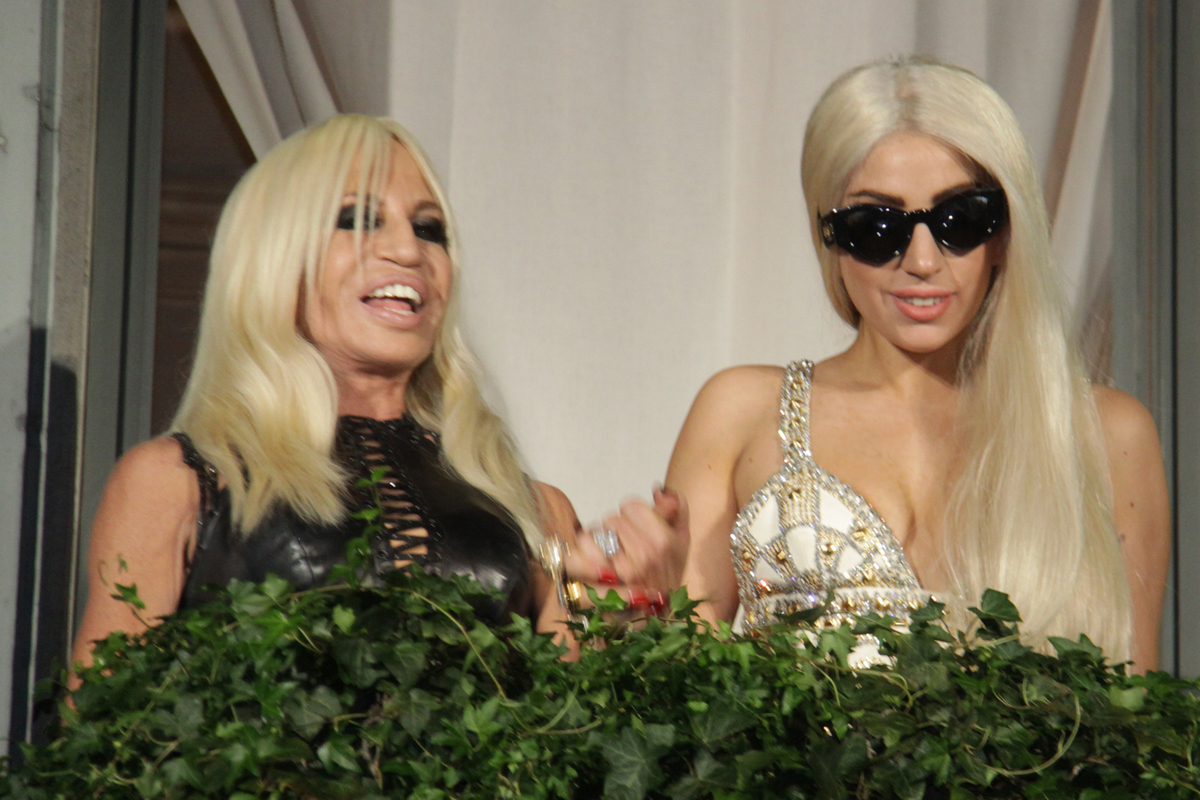 Lady GaGa станет новым лицом Versace