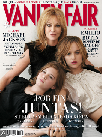 Мелани Гриффит с дочерьми в журнале Vanity Fair