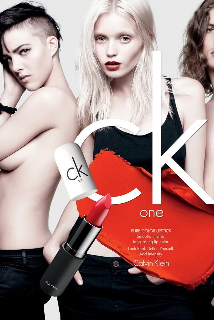 Calvin Klein запускает новую линию косметики CK One Color