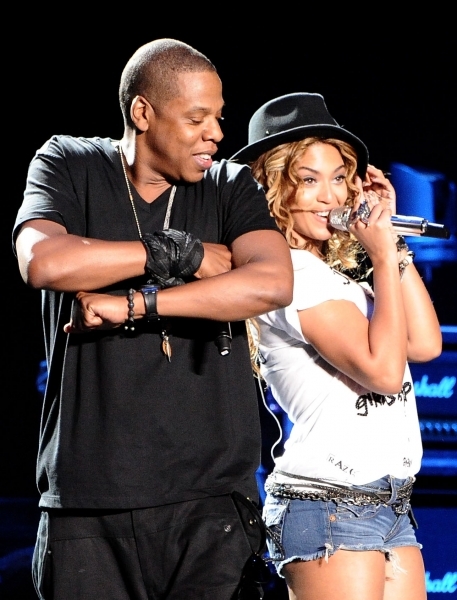Бейонсе выступила с Jay-Z на фестивале Coachella