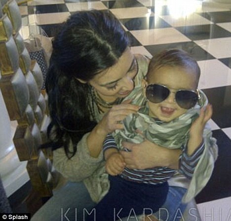Ким Кардашиан и ее стильный племянник