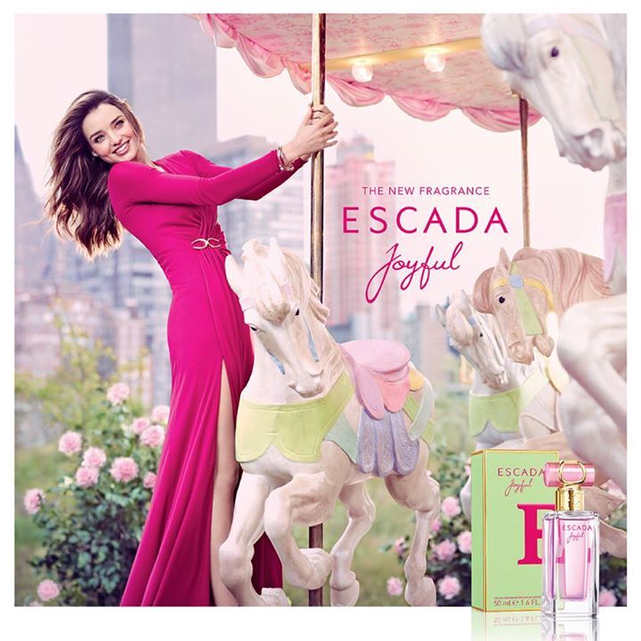 Миранда Керр в рекламе аромата Escada “Joyful”