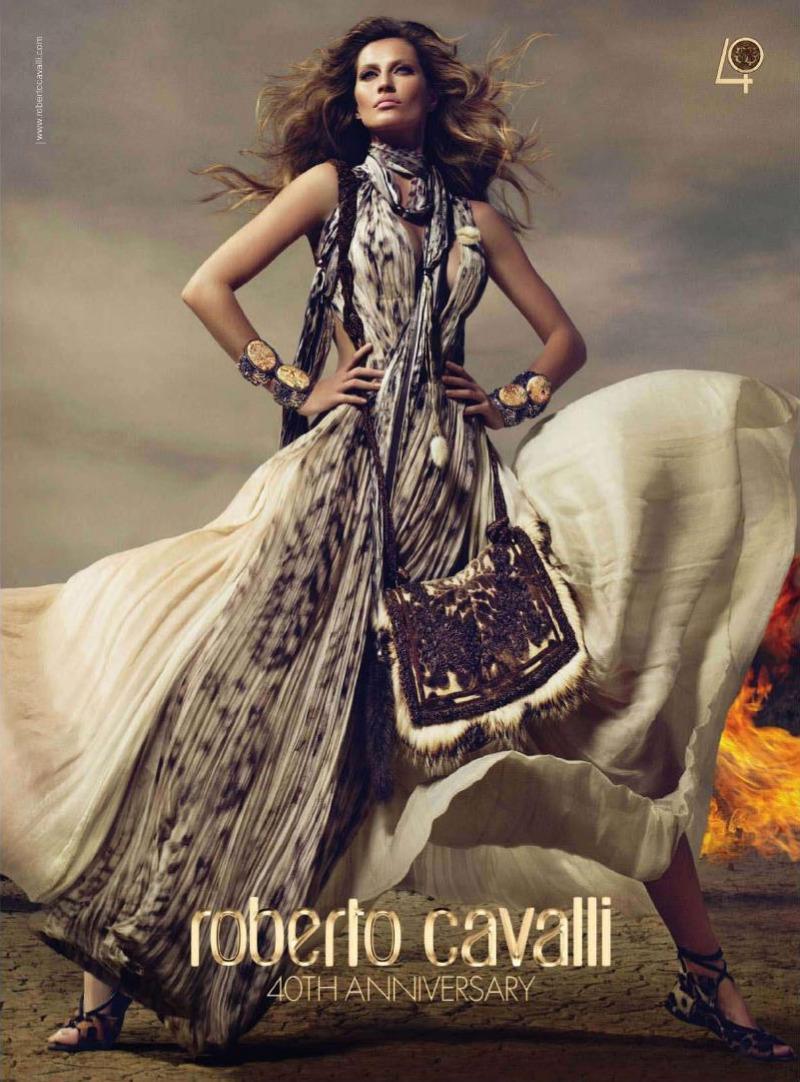 Жизель Бундхен для юбилейной рекламы Roberto Cavalli