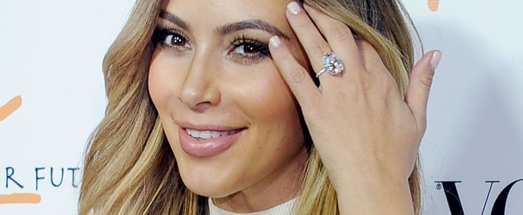 Ким Кардашьян похвасталась кольцом с огромным бриллиантом от Канье Уэста