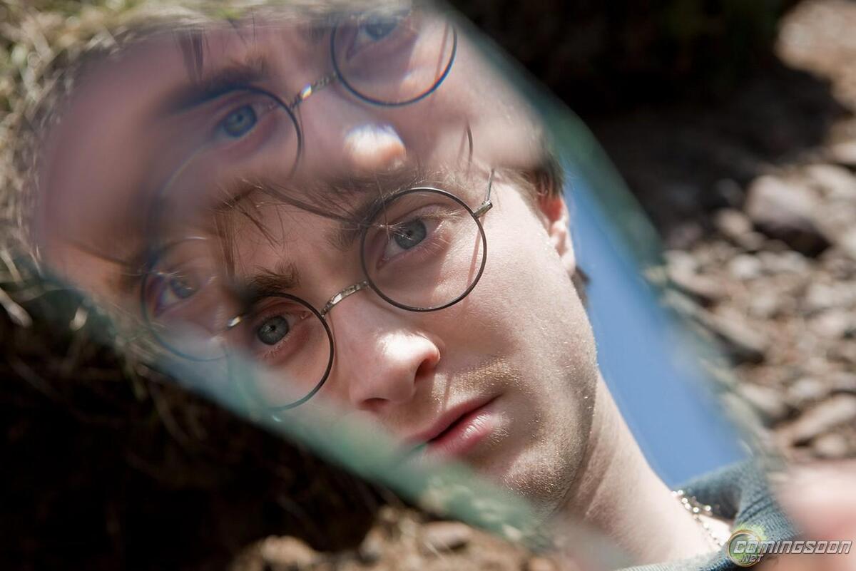 Новые кадры и промо-фото героев фильма "Гарри Поттер и Дары смерти: Часть первая"