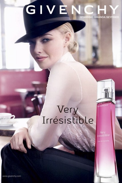 Аманда Сейфрид в рекламной кампании аромата Very Irresistible от Givenchy
