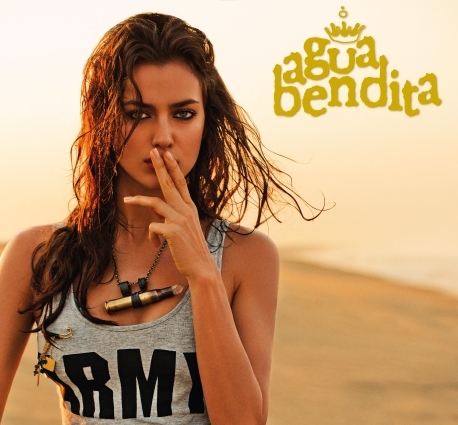 Ирина Шейк в рекламной кампании Agua Bendita 2013