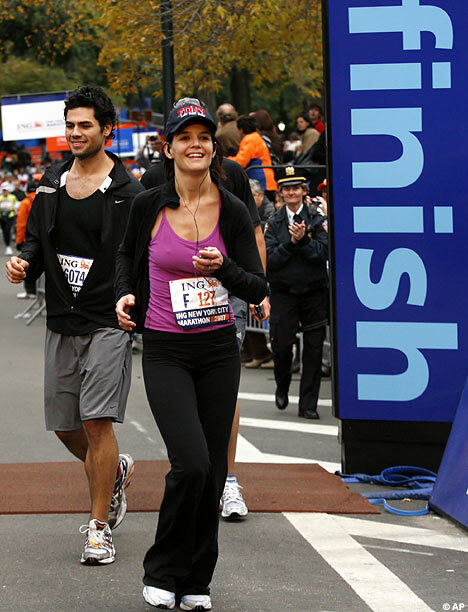 Кэти Холмс участвовала в нью-йоркском марафоне