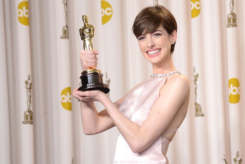 Энн Хэтэуэй призналась, что не радовалась победе на "Оскар"-2013