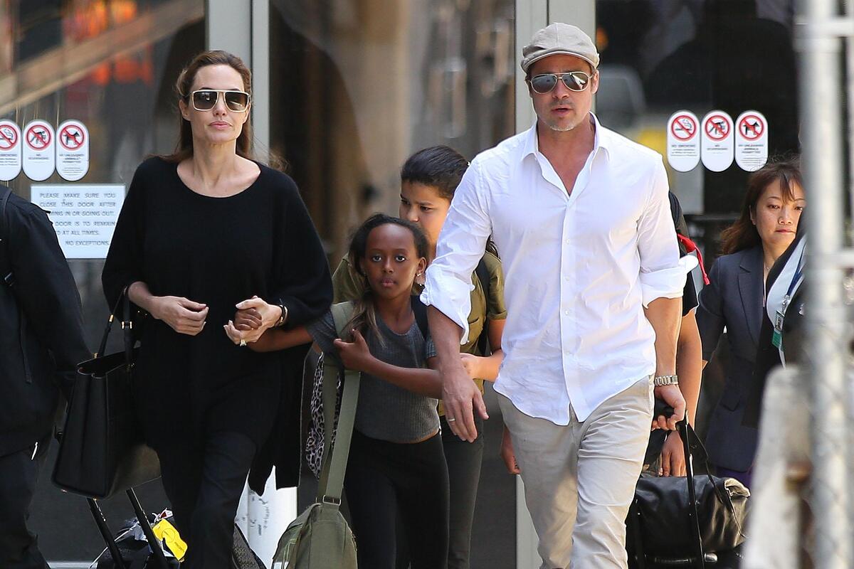 Анджелина Джоли и Брэд Питт собираются переехать в Лондон