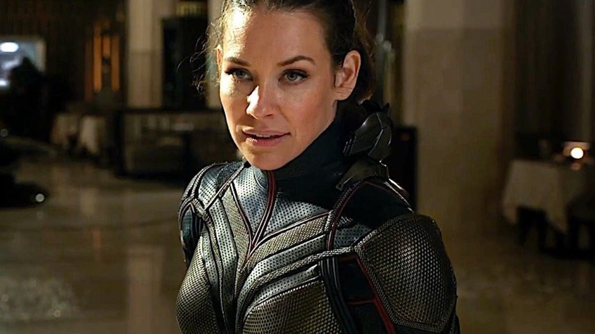 Эванджелин Лилли раскритиковала звезд Marvel, которые жалуются на «слишком неудобные» супергеройские костюмы