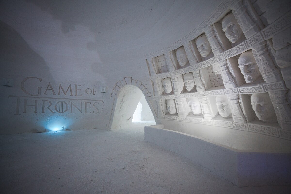В Финляндии открылся ледяной отель «по мотивам» сериала «Игра престолов»