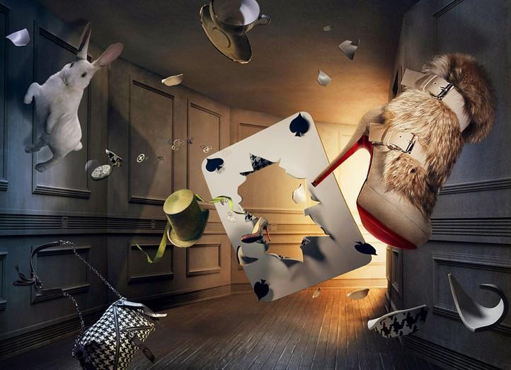 Реклама обуви от Christian Louboutin в стиле "Алисы в стране чудес"
