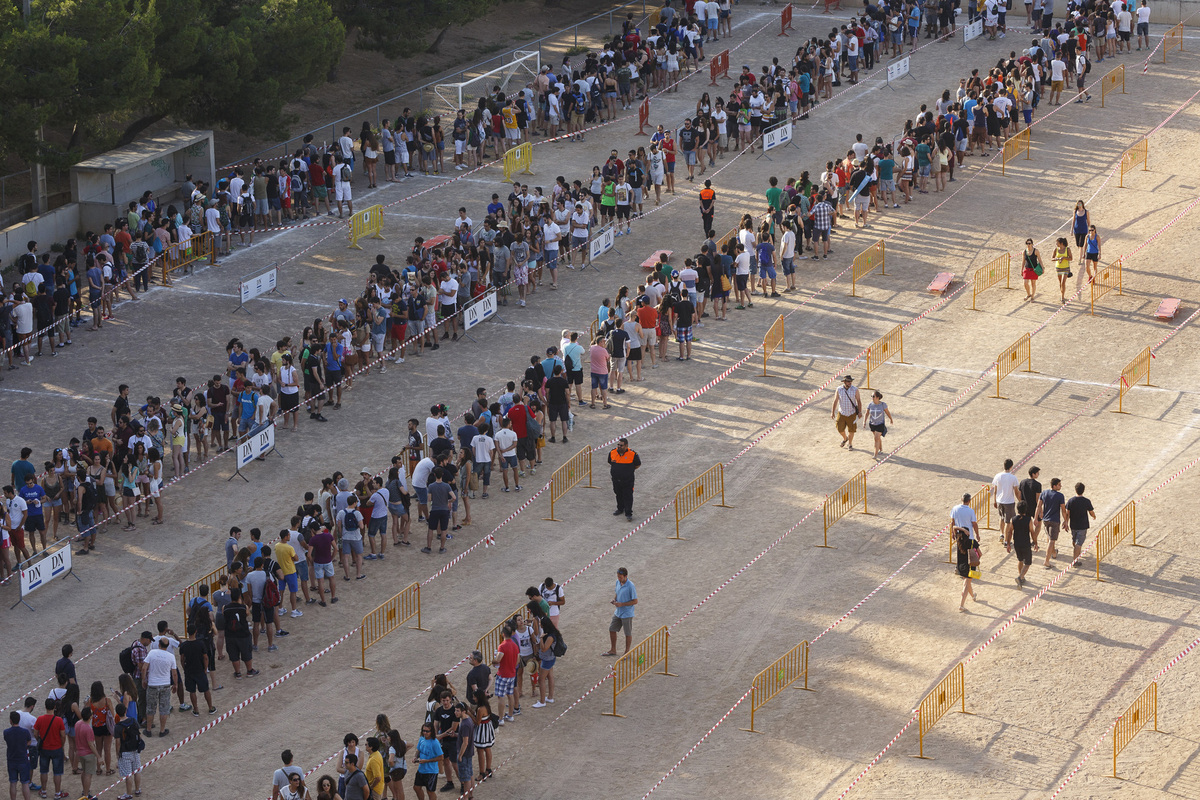3,5 тысячи человек участвуют в кастинге к 6 сезону «Игры престолов» в Испании