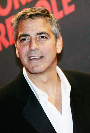Джордж Клуни съезжается со своей девушкой