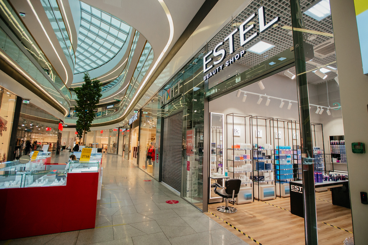 ESTEL открывает свой первый монобрендовый магазин в Петербурге