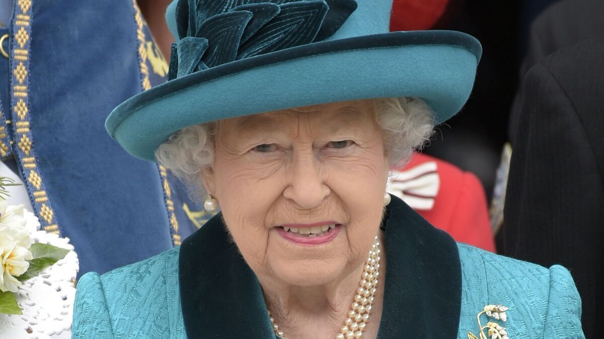Проверка на прочность: как болезнь Елизаветы II изменила королевскую семью