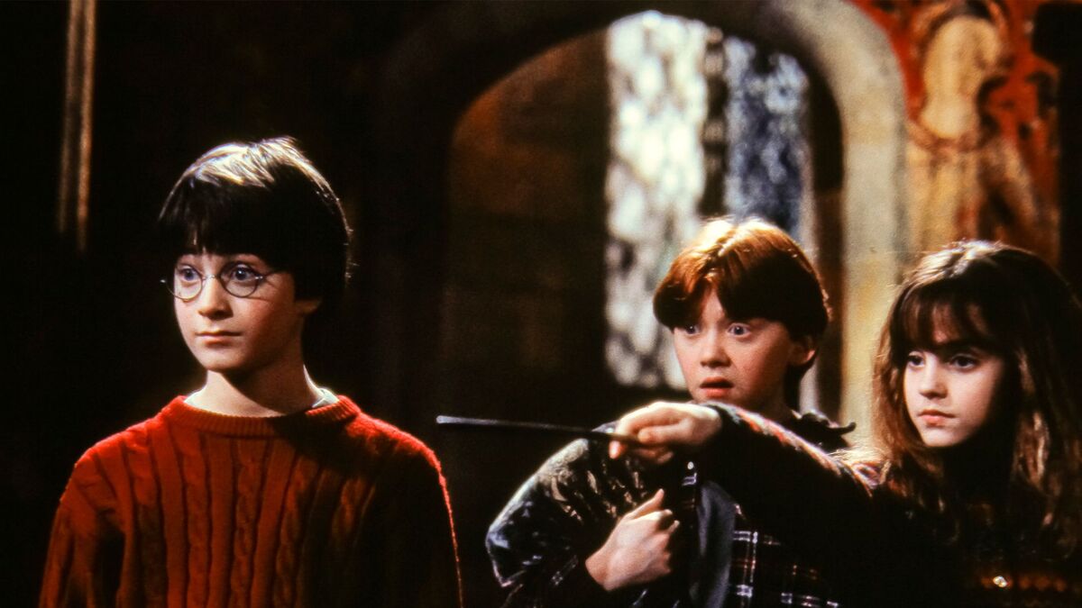 Гарри, Рон и Гермиона снова вместе: первое фото из спецэпизода «Гарри Поттера»