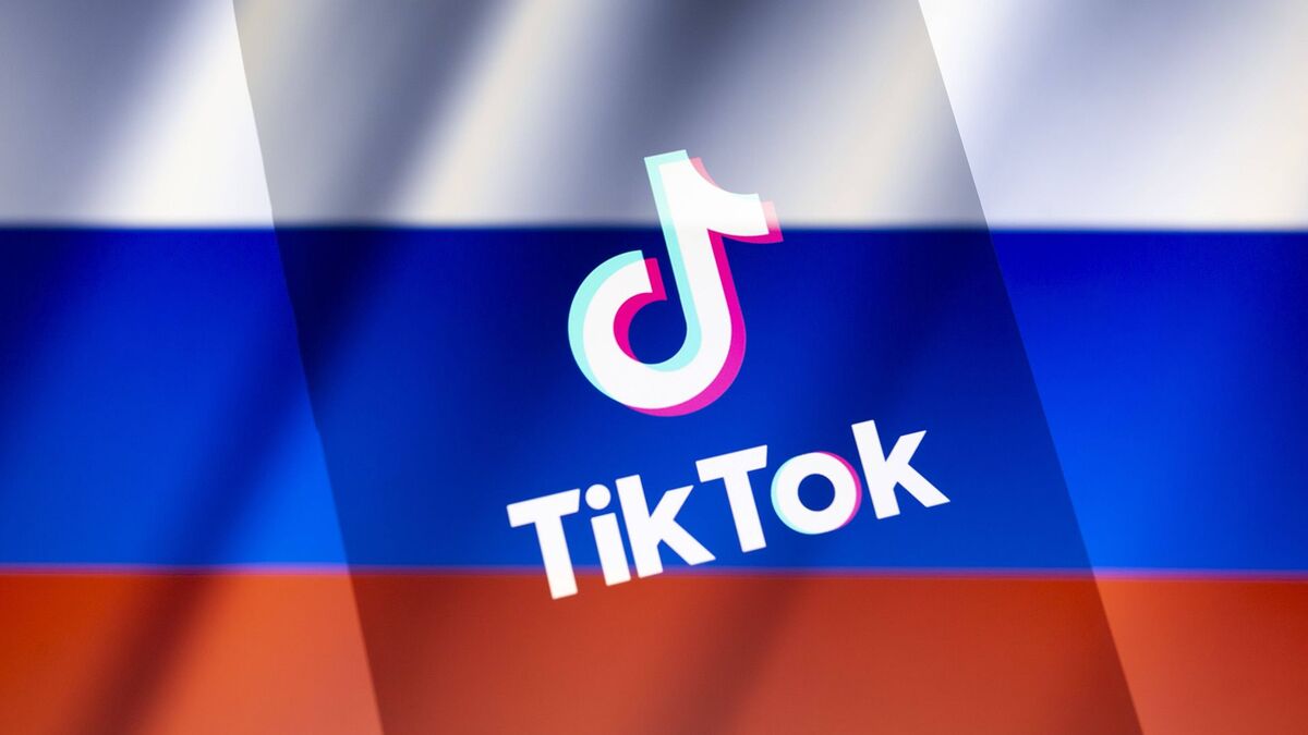 Айда в «ВКонтакте»? TikTok запретит создание нового контента в России