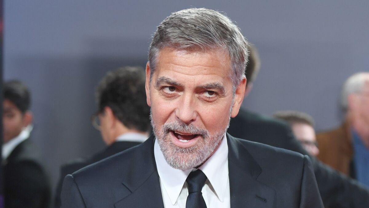 «С молодой девушкой в номере отеля»: Клуни заговорил о новых веяниях Голливуда
