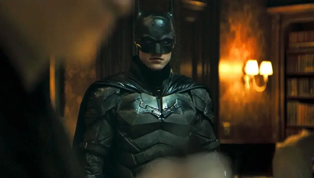 В контексте киновселенной DC действие нового «Бэтмена» развернется на альтернативной Земле 
