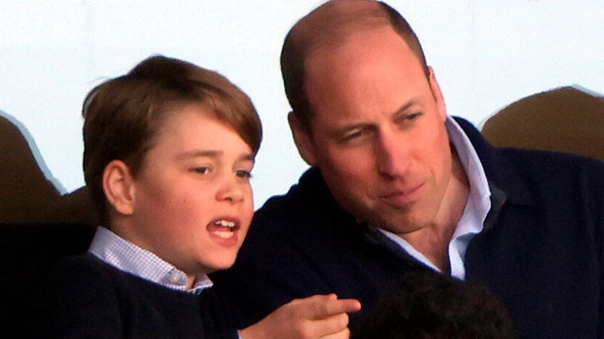 Мини-копия: сын принца Уильяма скопировал жесты отца и сразил соцсети (фото)