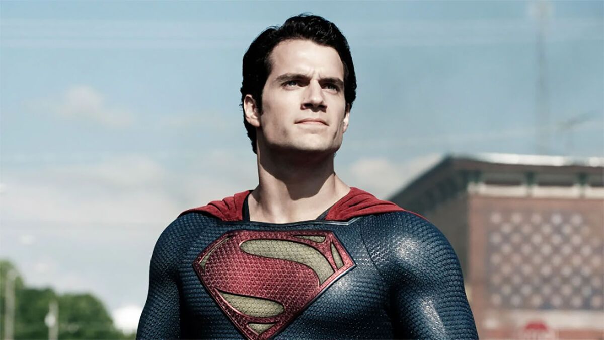 Черно-белый герой в потертом свитере: как выглядел первый Супермен в кино (фото)