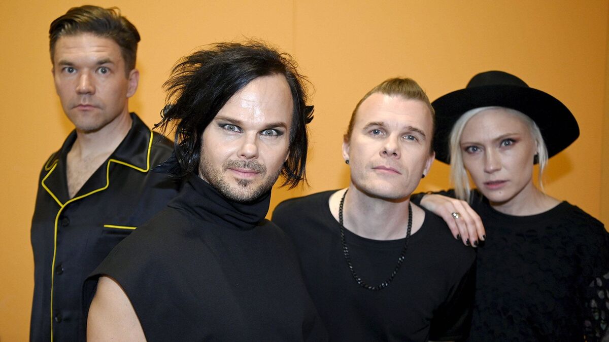 Позорище: группа The Rasmus смутила фанатов рока странной выходкой