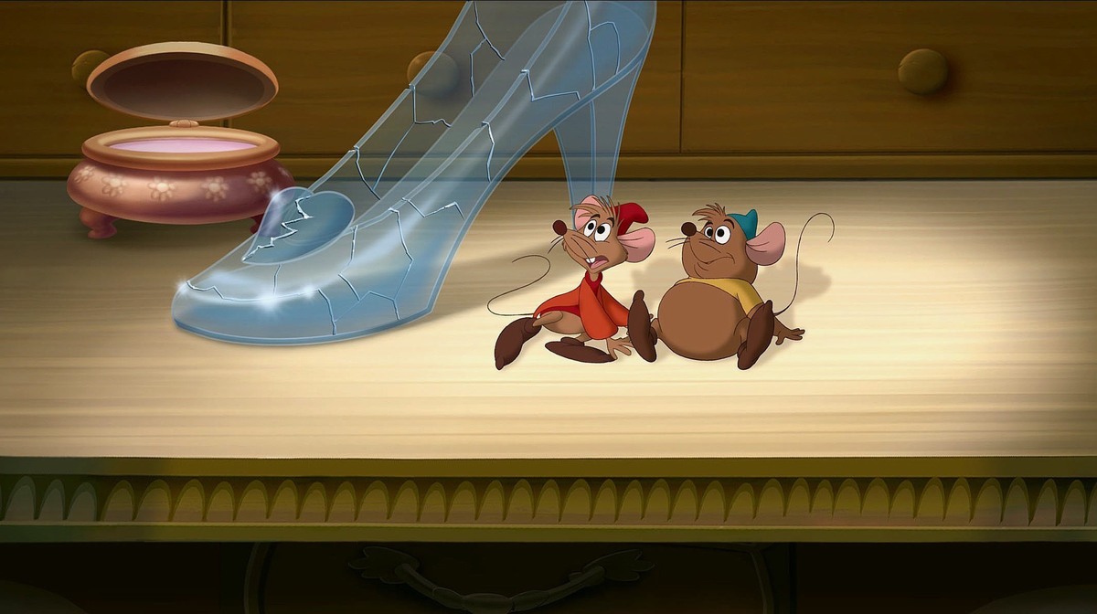Тест для знатоков Disney: сможешь ли ты правильно подобрать туфельки к персонажам?