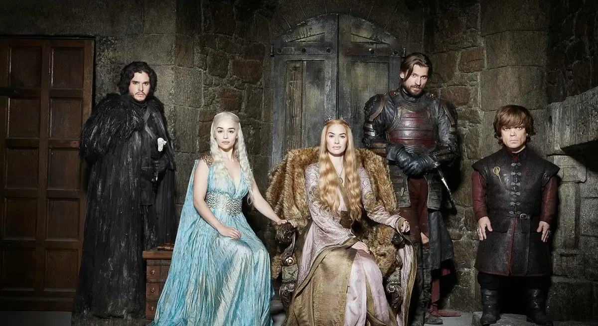 Канал HBO анонсировал праздничный месячник в честь десятилетия «Игры престолов»