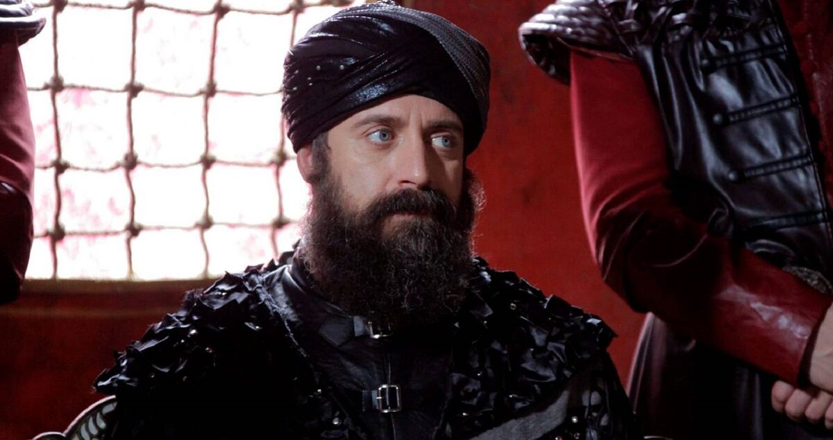 «Это неприемлемо»: актер из «Великолепного века» раскрыл отношение к султану Сулейману